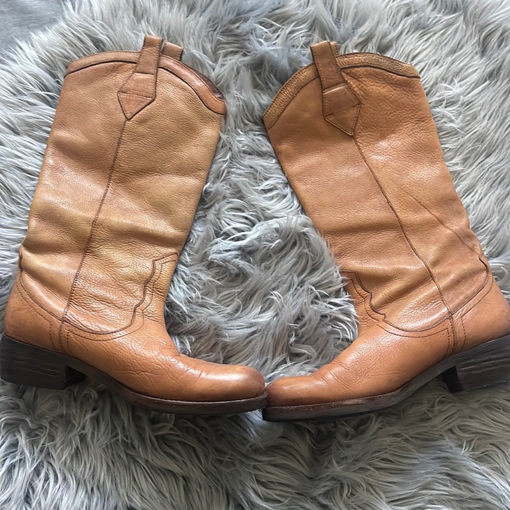 Boots Sam Edelman